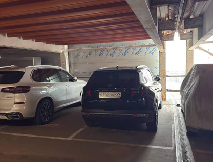 Машино-место, 13 м²