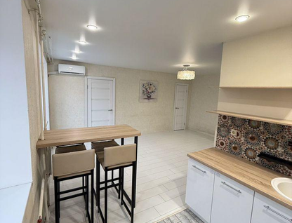 2-к. квартира, 43&nbsp;м²