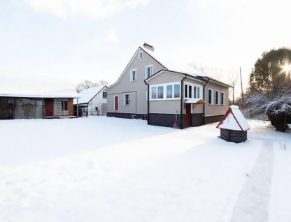 Двухэтажный дом, 270 м²