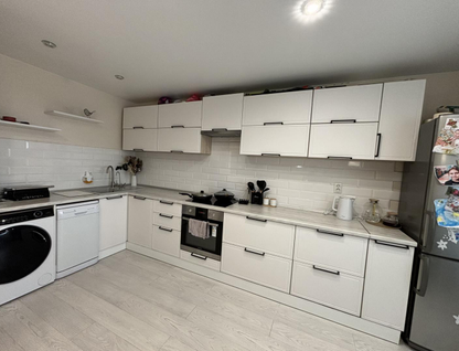 2-к. квартира, 74&nbsp;м²