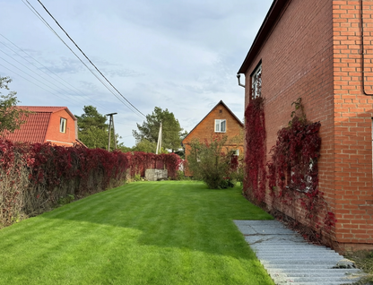 Двухэтажная дача, 120 м²