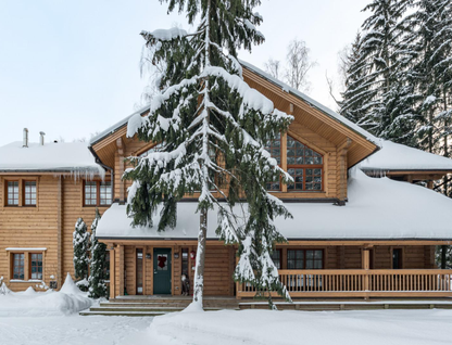 Двухэтажный дом, 648 м²