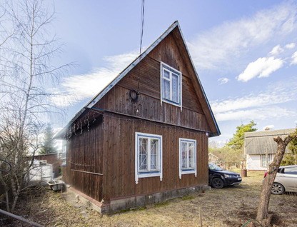 Двухэтажная дача, 61,2 м²