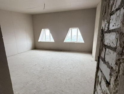 3-к. квартира, 140 м²