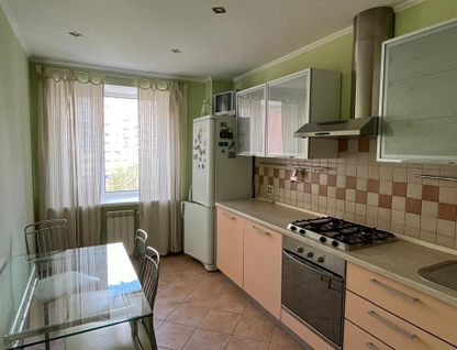2-к. квартира, 56&nbsp;м²