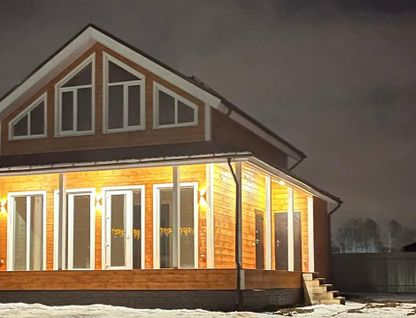 Двухэтажный дом, 140 м²