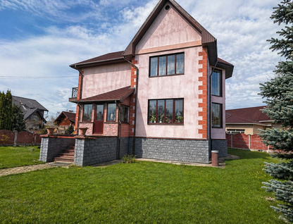 Четырехэтажный дом, 350 м²