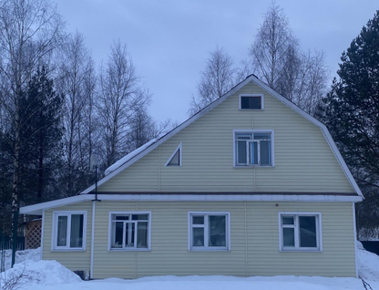 Двухэтажный дом, 93 м²