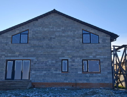 Двухэтажный дом, 124 м²