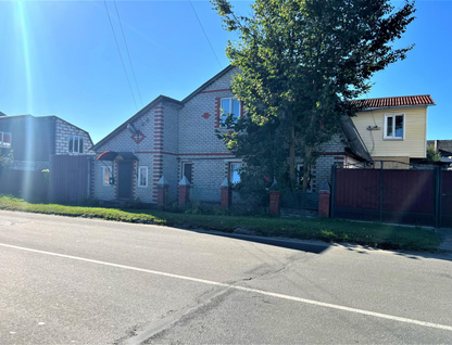 Двухэтажная доля в доме, 120 м²