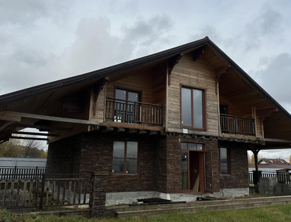 Двухэтажный дом, 186 м²