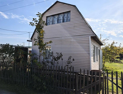 Двухэтажная дача, 44 м²