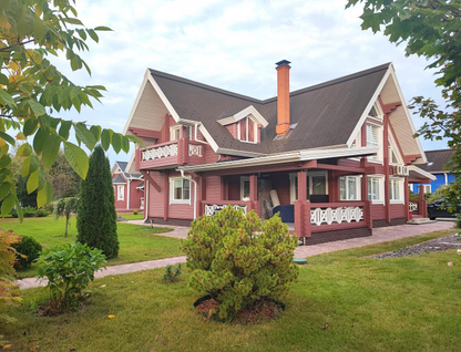 Двухэтажный дом, 250 м²