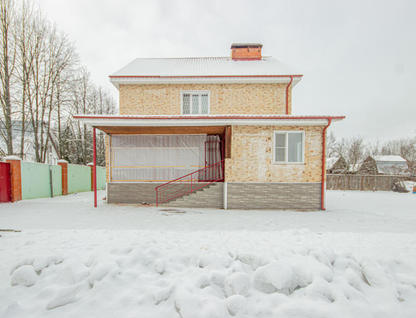 Трехэтажный дом, 275,4 м²