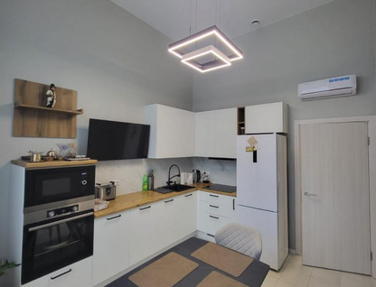 2-к. квартира, 57&nbsp;м²