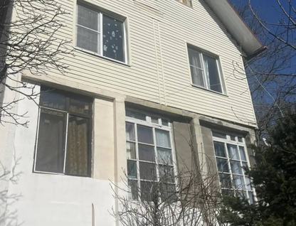 Двухэтажный дом, 152 м²