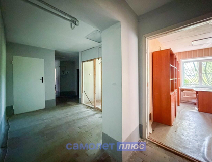 Торговые помещения, 179,8 м²