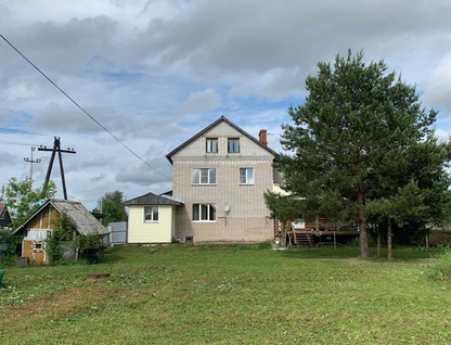 Трехэтажный коттедж, 311,8 м²