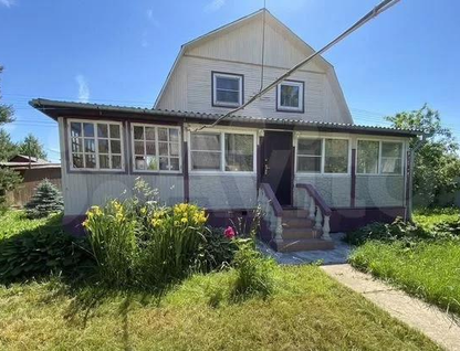 Двухэтажный дом, 122 м²