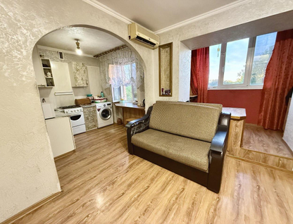 2-к. квартира, 43&nbsp;м²