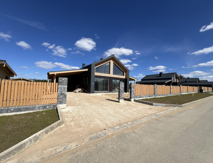 Двухэтажный дом, 351,9 м²