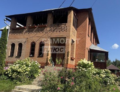 Трехэтажный дом, 324,8 м²