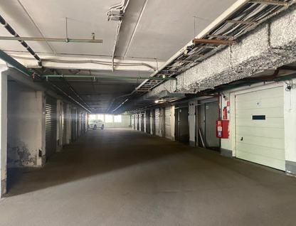 Машино-место, 18,3&nbsp;м²