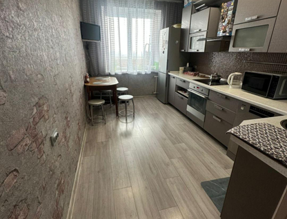 3-к. квартира, 87&nbsp;м²