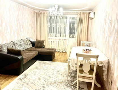 4-к. квартира, 98 м²
