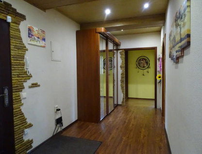 2-к. квартира, 72,4 м²