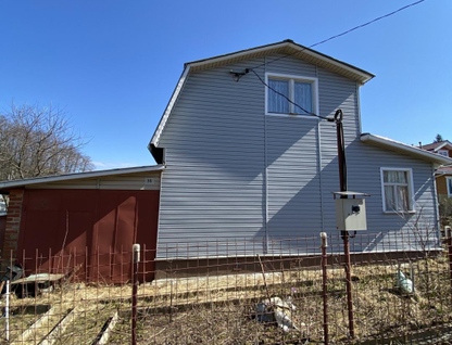 Двухэтажная дача, 48 м²