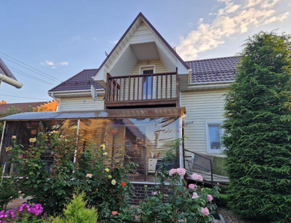 Двухэтажный дом, 73 м²