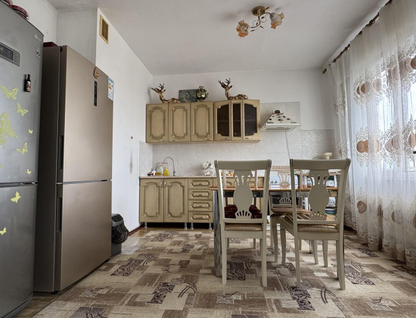 4-к. квартира, 100 м²