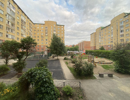 2-к. квартира, 76&nbsp;м²