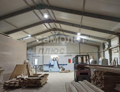 Производство, 1350&nbsp;м²