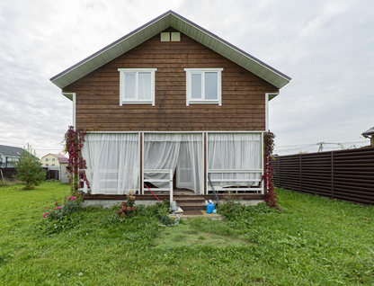 Двухэтажный дом, 145,7 м²