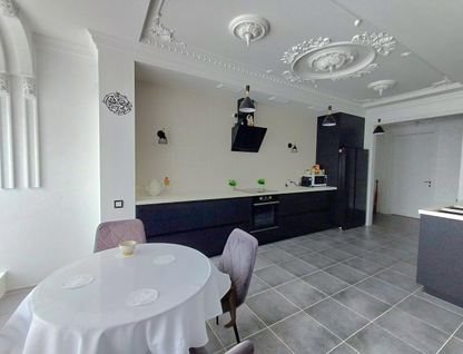 7-к. квартира, 360 м²